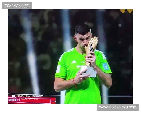 阿根廷门将马丁内斯再成焦点：稳健表现引热议