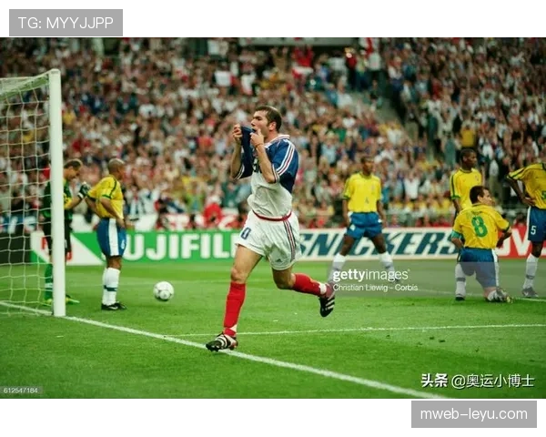 齐达内以艺术掌控力重塑现代足球格局引关注 齐达内以艺术掌控力重塑现代足球格局引关注