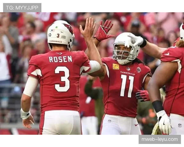 金玟哉强势登顶世界后卫排名，防守实力获全球认可