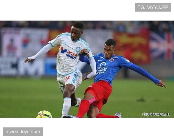 加克波战术适配性提升，表现稳健或将在球队中发挥关键作用